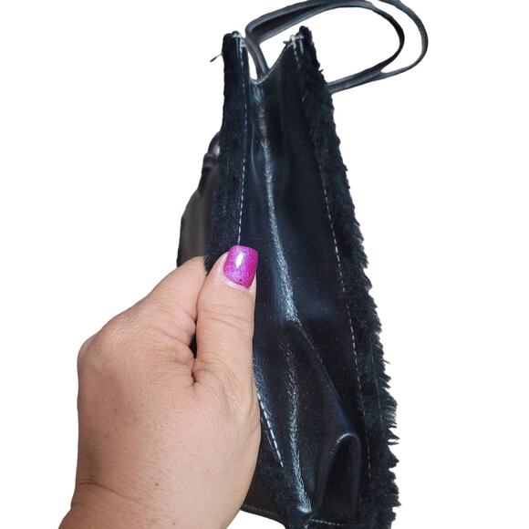 Bucket Purse Black Faux Fur Edges 8" Height 8.5" Width - Picture 5 of 8